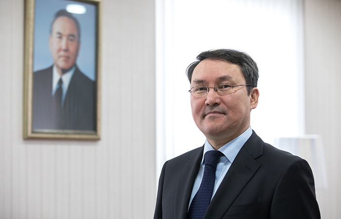 둘라트 바키세프 주한 카자흐스탄 대사. 김순주.