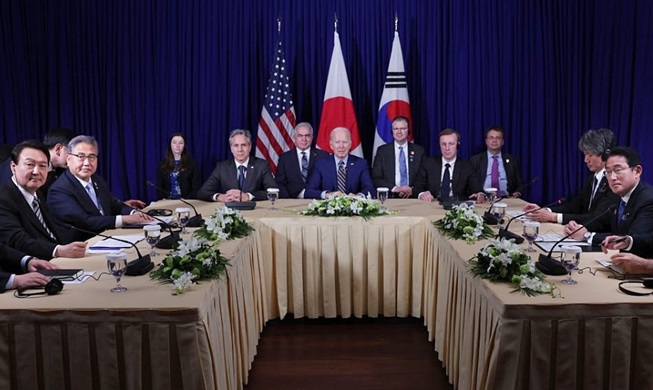 Teilnahme vom Präsidenten Yoon am G7-Gipfeltreffen