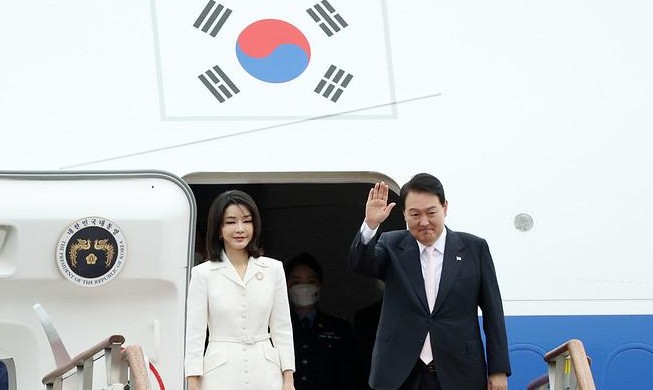 Präsident Yoon auf Besuch in Großbritannien, USA und Kanada