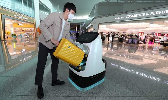 Flughafen Incheon führt weltweit erste selbstfahrende Gepäck-Fahrzeuge ein