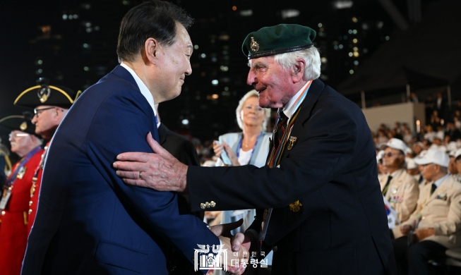 Präsident Yoon: „UN-Veteranen des Koreakrieges sind die wahren Helden“