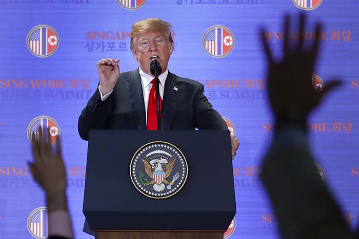 180612_trump_art1.jpg