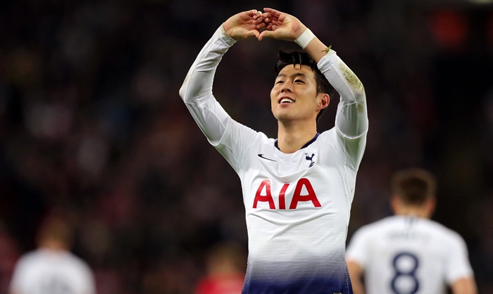 Tottenhams Son Heung-min feiert den dritten Treffer seiner Mannschaft während des Spiels der englischen Premier League zwischen Tottenham Hotspur und Southampton im Wembley-Stadion am 5. Dezember 2018 in London. ⓒ Tottenham Hotspur Twitter