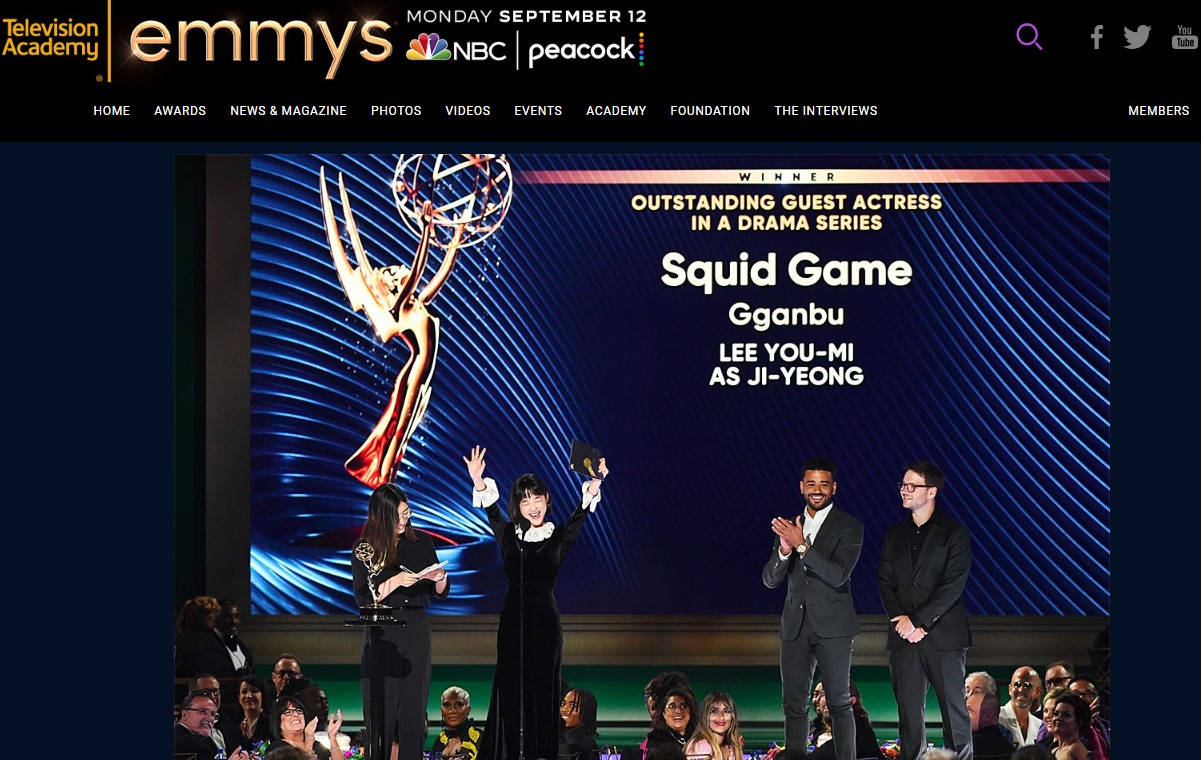 Bei der 74. Verleihung der Creative Arts Emmy, die am 4. September 2022 (Ortszeit) im Microsoft Theatre in Los Angeles stattfand, wurde Lee You-mi als Gewinnerin des Preises für herausragende Gastdarstellerin ausgewählt. ⓒ Screenshot der Website von Emmy Awards