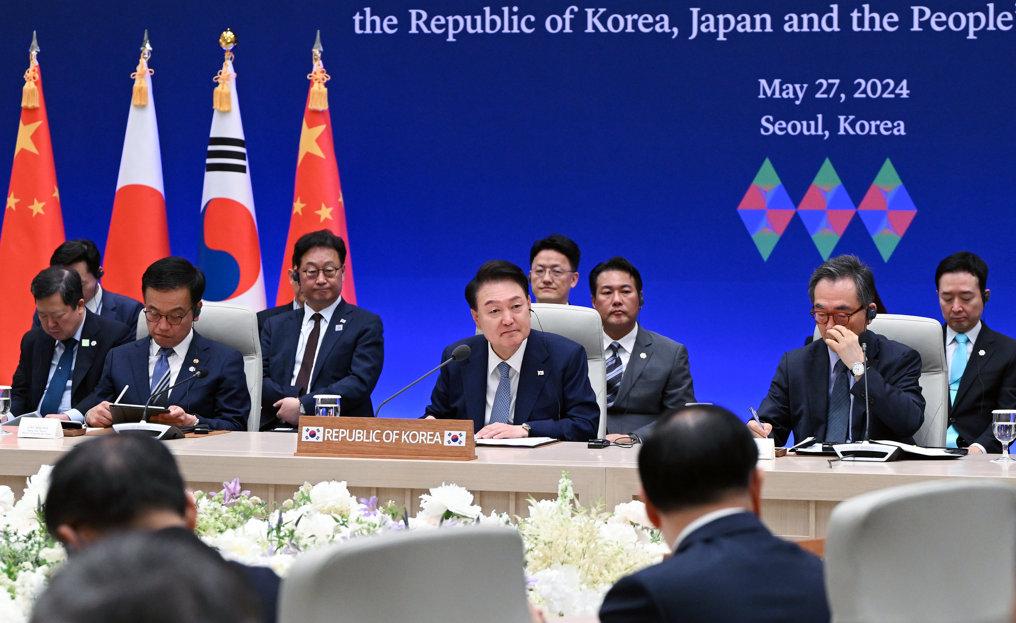 Präsident Yoon Suk Yeol nahm am 27. Mai im Yeongbinhwan im Cheong Wa Dae am 9. Gipfeltreffen zwischen Korea, Japan und China. ⓒ Kang Min-Seok vom Präsidialamt der Republik