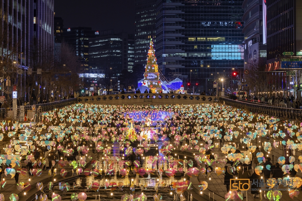 Die Stadtregierung Seoul teilte am 21. November mit, vom 13. Dezember bis zum 5. Januar nächsten Jahres in Seoul das “2024 Seoul Winter Festa“ abzuhalten. Foto vom “Seoul Latern Festival“, das vom 15. Dezember letzten Jahres bis zum 21. Januar dieses Jahres in Seoul stattfand