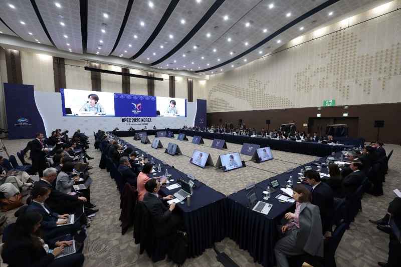 Bei der ersten Konferenz der hochrangigen Beamten (SOM1), die vom 24. Februar bis zum 9. März in Gyeongju stattfand, schlug Korea als Gesprächsthemen “KI-Zusammenarbeit“ und den “demografischen Wandel“ erwähnt ⓒ Ministerium für Auswärtige Angelegenheiten