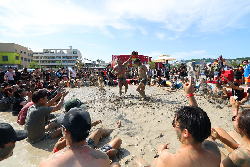 Das Boryeong-Schalmmfestival bietet verschiedene Programme an 