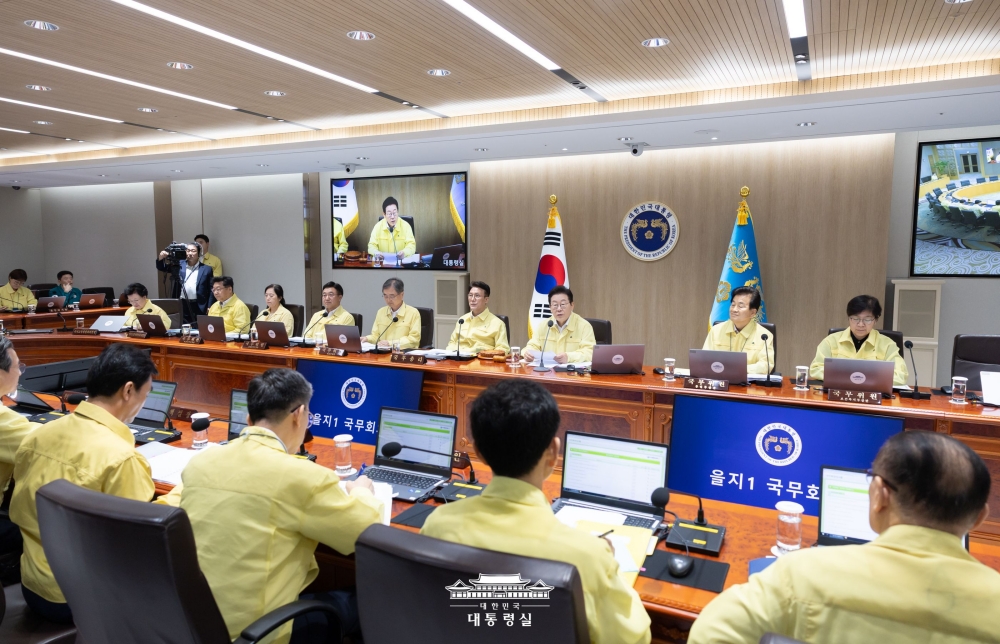 Präsident Lee Jae Myung äußert sich am 18. August bei der Kabinettsitzung im Präsidialamt der Republik Korea in Yongsan-gu, Seoul ⓒ Präsidialamt der Republik Korea 