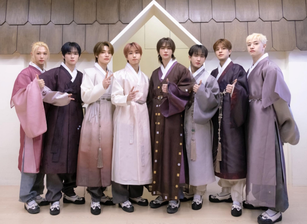 Die K-Pop-Boygruppe “Stray Kids” belegte im “Global Artist Chart” der IFPI den zweiten Platz ⓒ Offizielle Facebook-Seite von Stray Kids