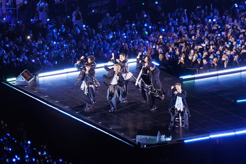 Am 21. M&auml;rz f&uuml;hrt die K-Pop-Boygruppe BTS auf dem Gwanghwamun-Platz ihr Comeback-Konzert &ldquo;BTS THE COMEBACK LIVE｜ARIRANG&rdquo; auf