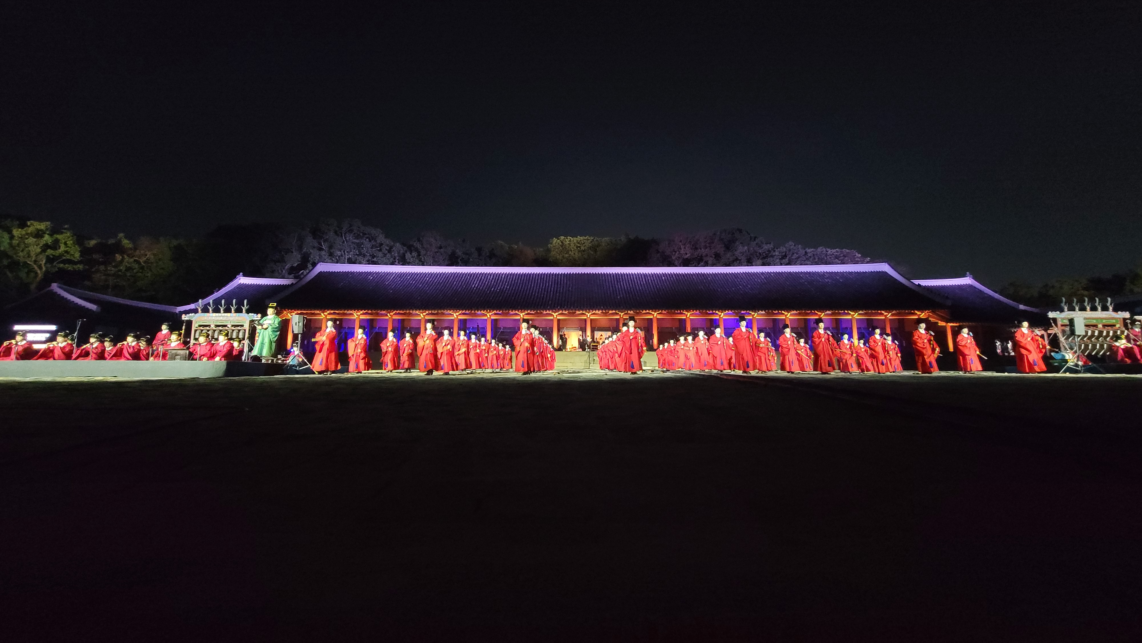 Foto: Die Aufführung von Jongmyo Jeryeak (Ritualmusik der königlichen Ahnenriten) 