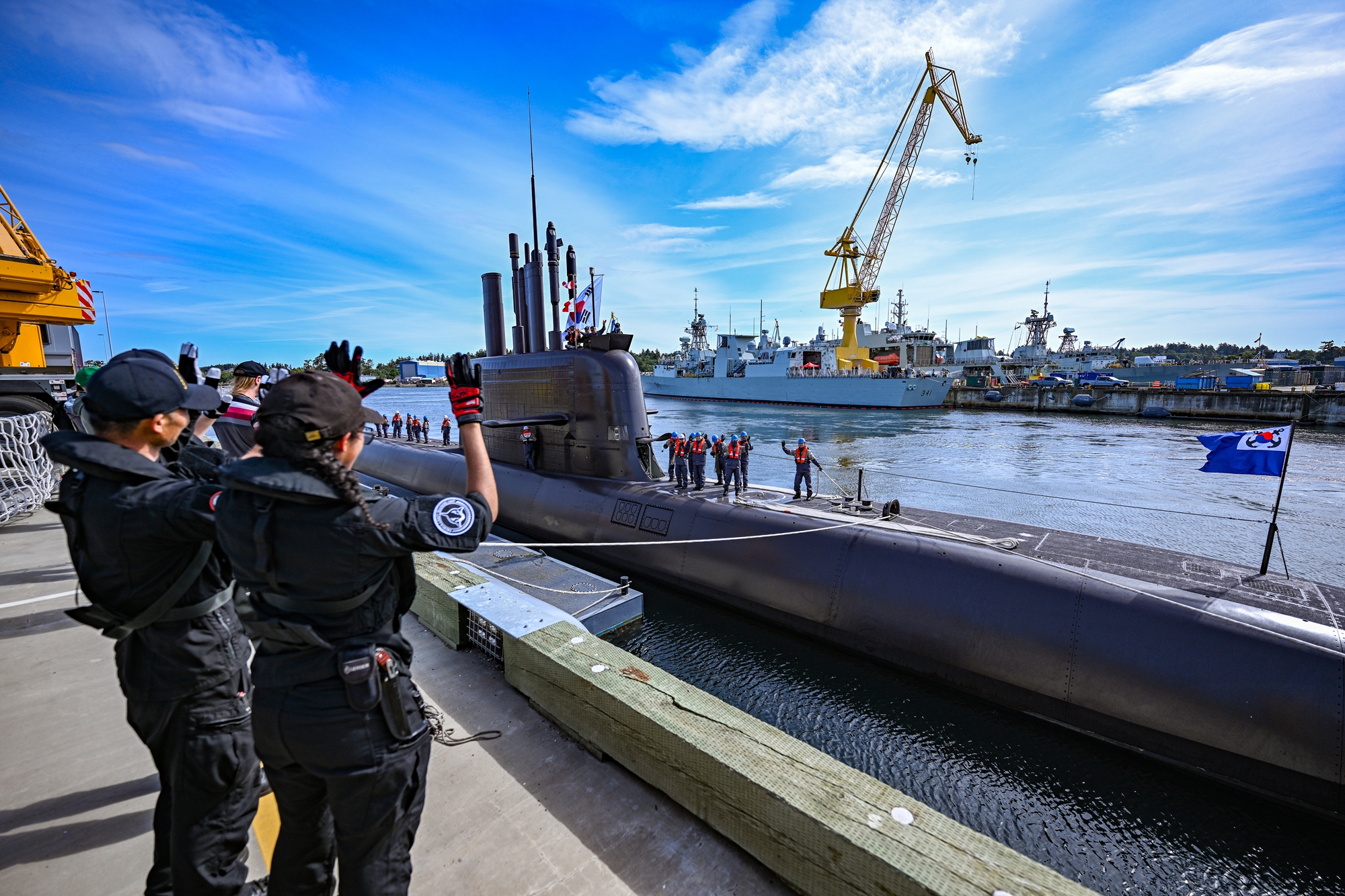 Das koreanische U-Boot der Dosan-Ahn-Chang-ho-Klasse (SS-III) trifft am 23. Mai im Marinest&uuml;tzpunkt Esquimalt in Victoria an der kanadischen Westk&uuml;ste ein ⓒ Marine der Republik Korea