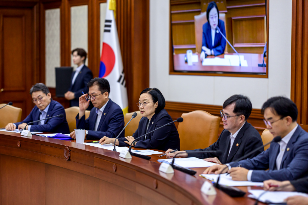 Am 6. August stellt die koreanische Regierung bei der 12. Nationalen Sitzung zur Koordinierung der Politik im Regierungskomplex Seoul in Jongno-gu „KI-Strategie für die medizinische Grundversorgung“ fest ⓒ Büro für die Koordinierung der Regierungspolitik 