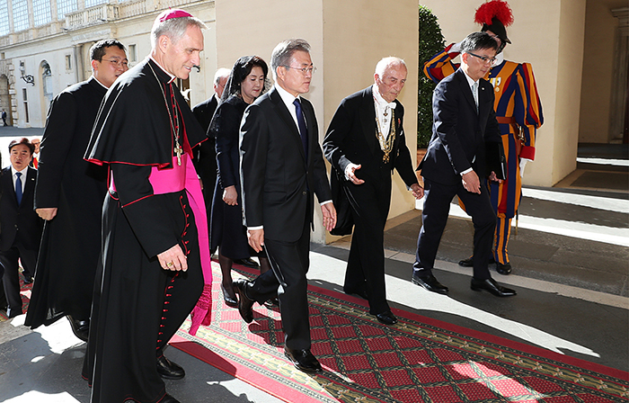 Präsident Moon Jae-in hat am 18. Oktober einen offiziellen Besuch im Vatikan abgestattet.
