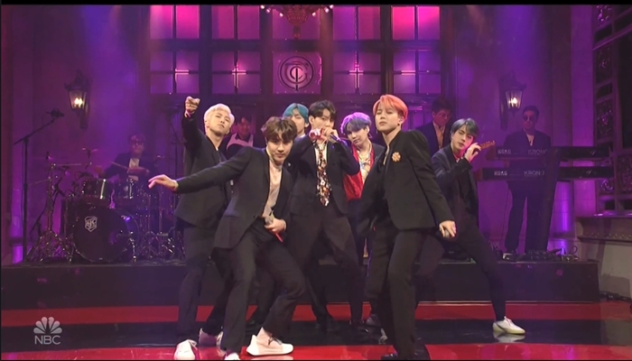Die K-Pop-Band BTS tritt am 13. April (Ortszeit) zum ersten Mal in der Geschichte von „Saturday Night Live“, der berühmtesten Comedy-Abendshow der Welt, auf. ⓒ Saturday Night Live