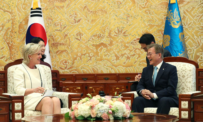 Begium_Meeting_President_01.jpg
