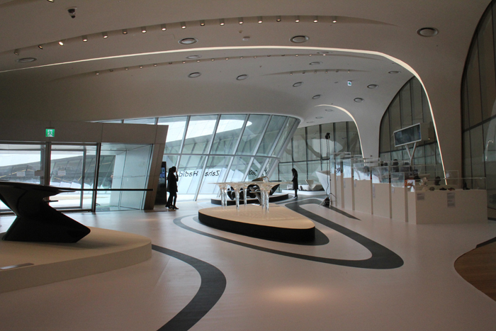 DDP 개관전인 Zaha Hadid_3600이 열리는 갤러리 (사진: 임재언) 