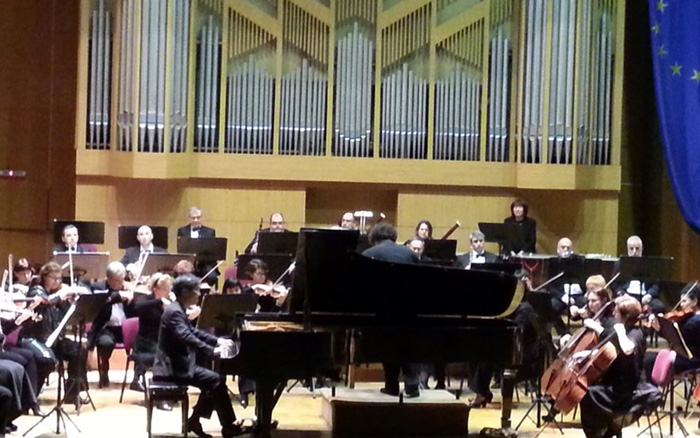 Conductor Lee Young-chil leads the Pazardzhik Symphony Orchestra in Pazardzhik, Bulgaria, on December 10.