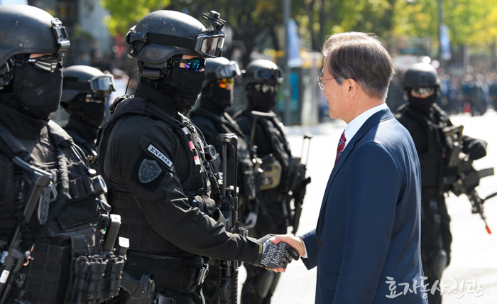 Police_Day_Article_02.jpg