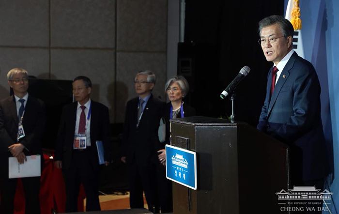 President_Manila_Press_Conference_01.jpg