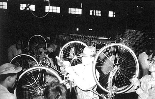 1952년 생산된 한국 최초의 자전거 '3000리호'
