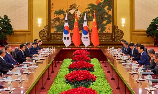 Lee führte in China weitere bilaterale Treffen durch