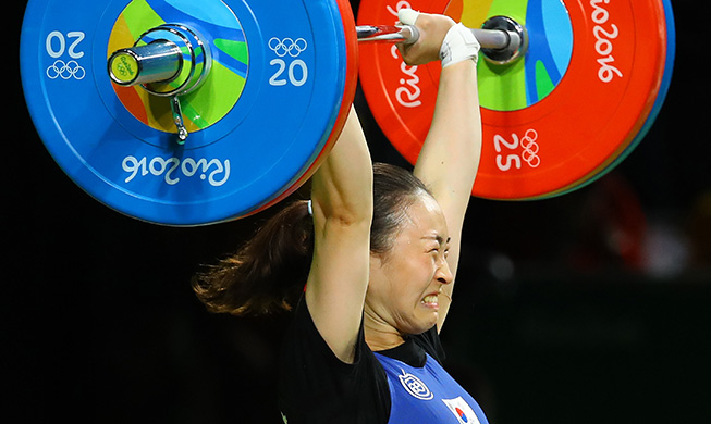 Lebensgefährten und Teamkollegen: Das koreanische Gewichtheber-Paar in Rio