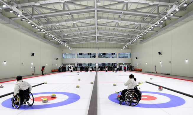 Rollstuhlcurling bereitet sich auf die Olympischen Winterspiele 2018 vor