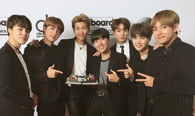 „BTS” gewinnt Billboard Music Award