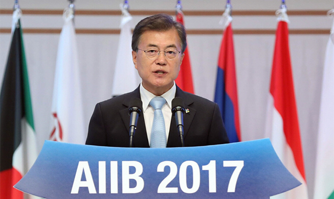 Präsident Moon: „Korea ist ein Partner für Entwicklung in Asien“ 