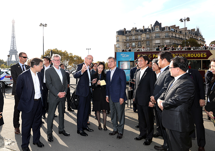 181015_Paris_fullcell_article1.jpg