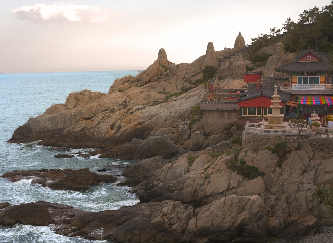 Erlebe Busan von einer anderen Seite: Der Haedong Yonggungsa Tempel