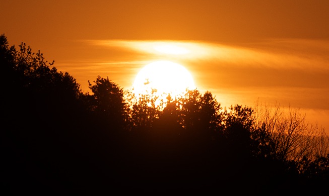 Der erste Sonnenaufgang im neuen Jahr 2022