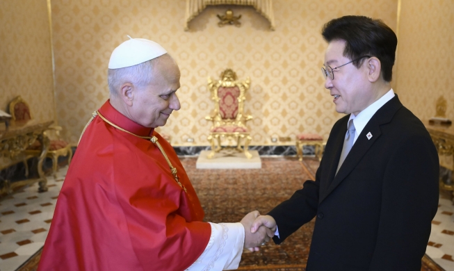 Präsident Lee bittet den Papst um Nordkorea-Besuch