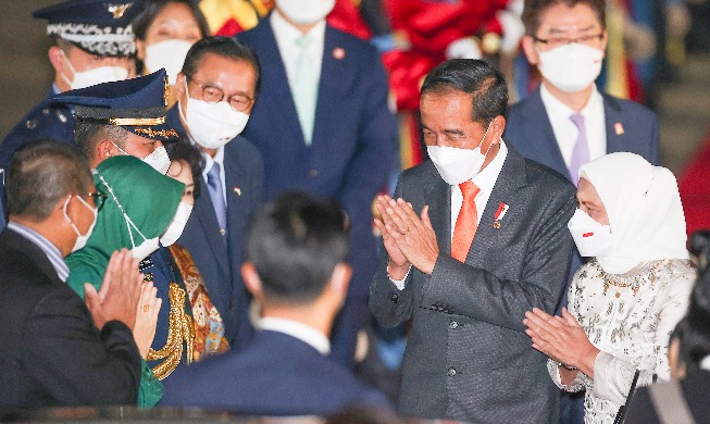 Präsident Yoon kommt zum Gipfeltreffen mit Joko Widodo in Seoul zusammen