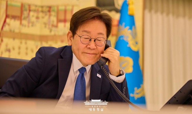 Erstes Telefonat Koreas mit Kirgisistan und Tadschikistan