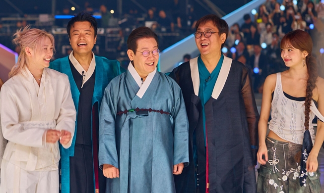 Ein Jahr unter Präsident Lee ④: Grundlage für Koreas Aufstieg zu einer der fünf führe...