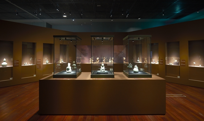 Sonderausstellung “Sculpted Celadon of the Goryeo Dynasty”