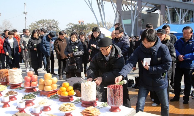 Wie die beiden Teile Koreas das Mond-Neujahrsfest feiern