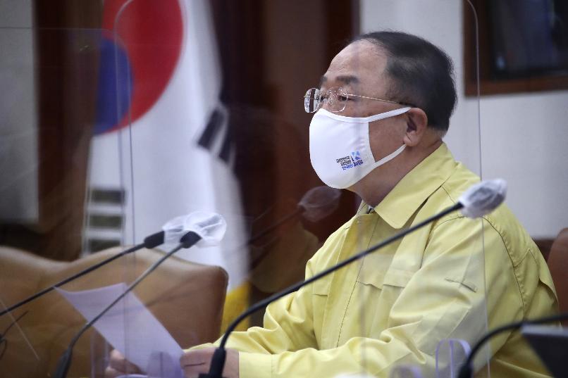 Deputy PM Hong Nam-ki