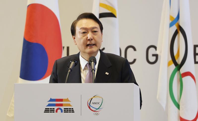 Südkoreas Präsident Yoon Suk Yeol hält am 19. Oktober 2022 eine Grundsatzrede im Kongress- und Ausstellungszentrum (COEX) im Süden bei der ANOC-Generalversammlung. ⓒ Yonhap News