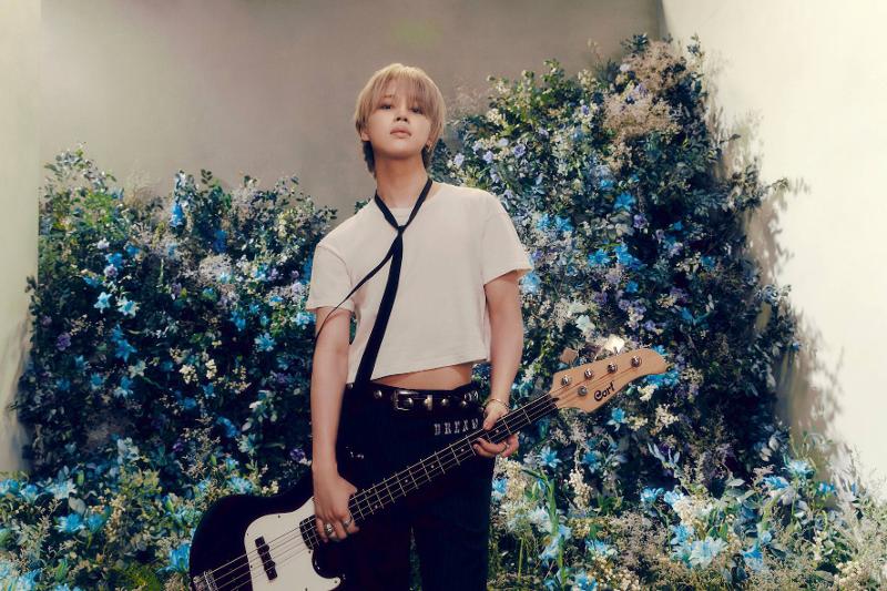 Jimin, Mitglied von BTS, belegte mit seinem zweiten Solo-Album “MUSE“ den 2. Platz auf dem Billboard-200. Foto vom Teaser seines Albums “MUSE“. ⓒ Offizielle Facebook-Seite von BTS 