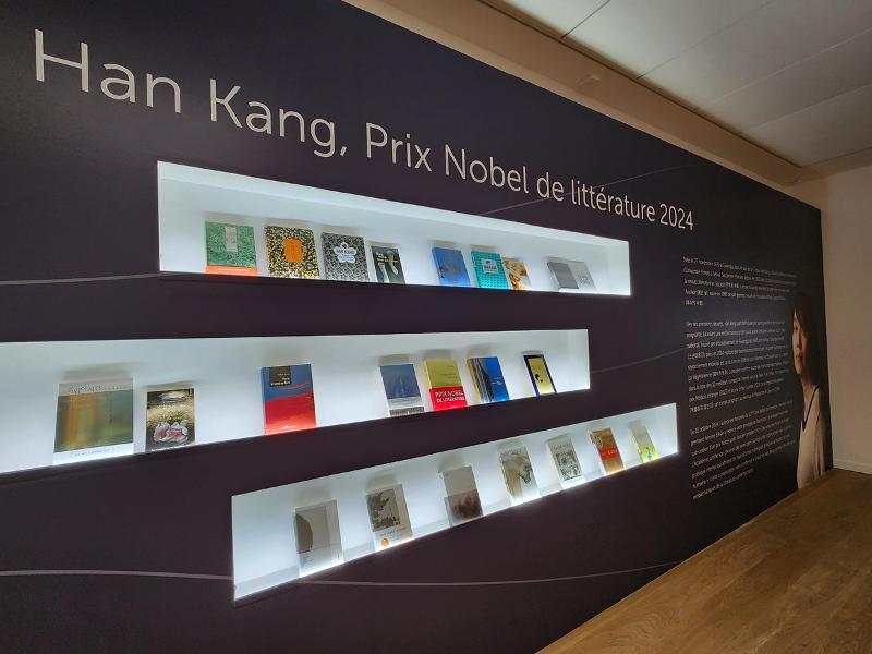 Um der Verleihung des Literaturnobelpreises an Han Kang zu gratulieren, findet vom 7. November bis März 2025 im Koreanischen Kulturzentrum in Frankreich die Buchmesse “Wunder von Han Kang“ statt. Foto von Romanen von Han Kang auf der Buchmesse. ⓒ Yonhap News 