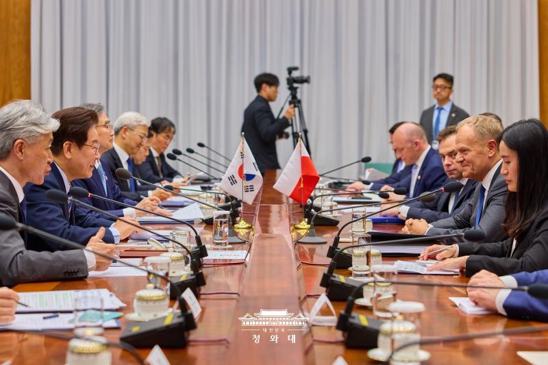 Am 13. April findet im Cheong Wa Dae das Gipfeltreffen zwischen Korea und Polen statt