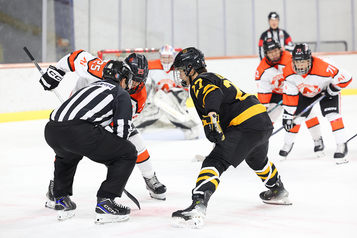 Am 2. Juni spielen die Athleten bei der 2026 Sports Club Division i-League National High School Ice Hockey Championship im Mokdong Ice Rink in Yangcheon-gu, Seoul.