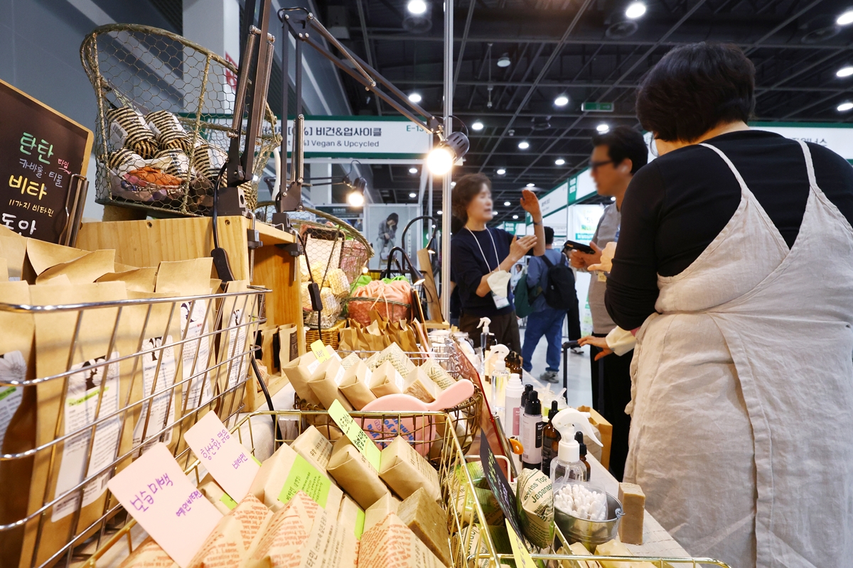 Am 16. Oktober findet das &bdquo;11. Veganfesta & Greenfesta&rdquo; im aT Center in Seocho-gu, Seoul, statt.