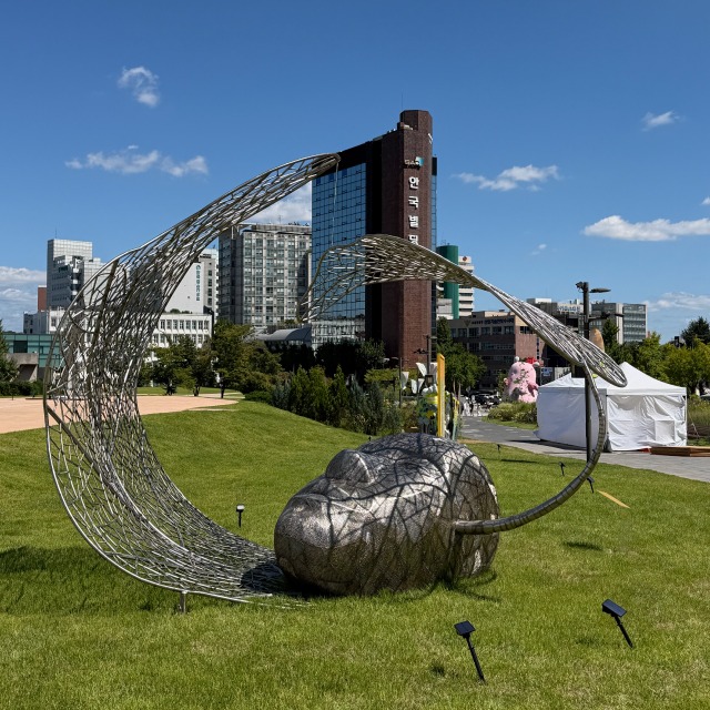 Seoul: open-air art gallery🎨🌳