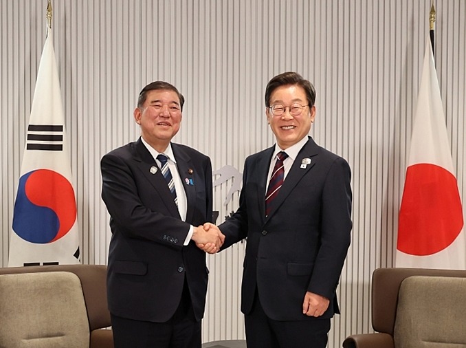 Präsident Lee betonte die Einhaltung des Trostfrauen-Abkommens von Japan