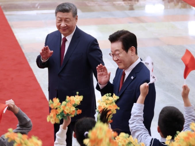 Gipfeltreffen zwischen Korea und China - das erste Jahr zur Wiederherstellung ihrer Beziehungen